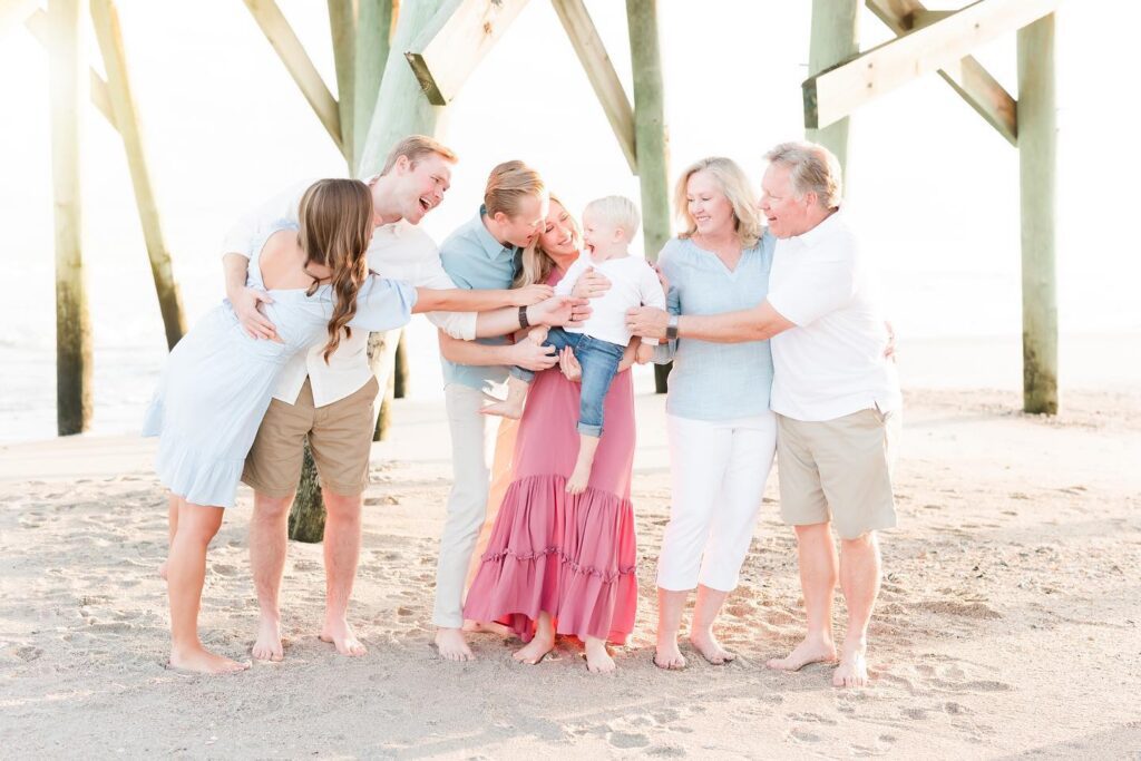 Tips and tricks for beach photography of 7 people