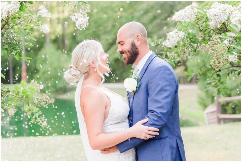 Flower pedals and veils on wedding day 
