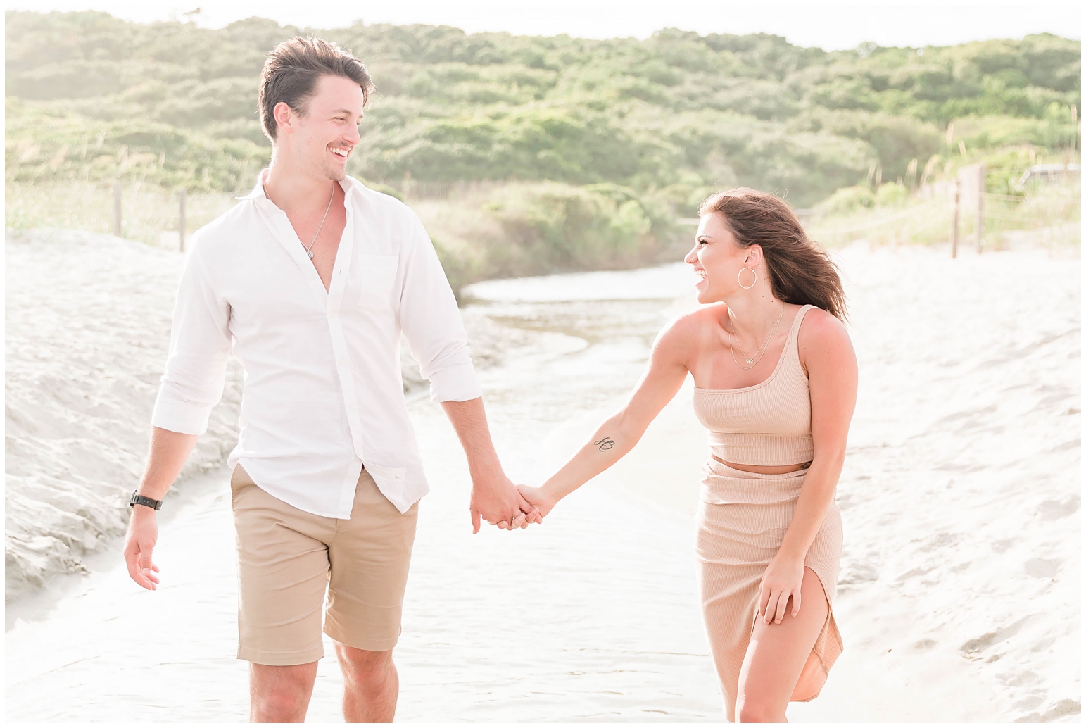 engagement sessions on the beach