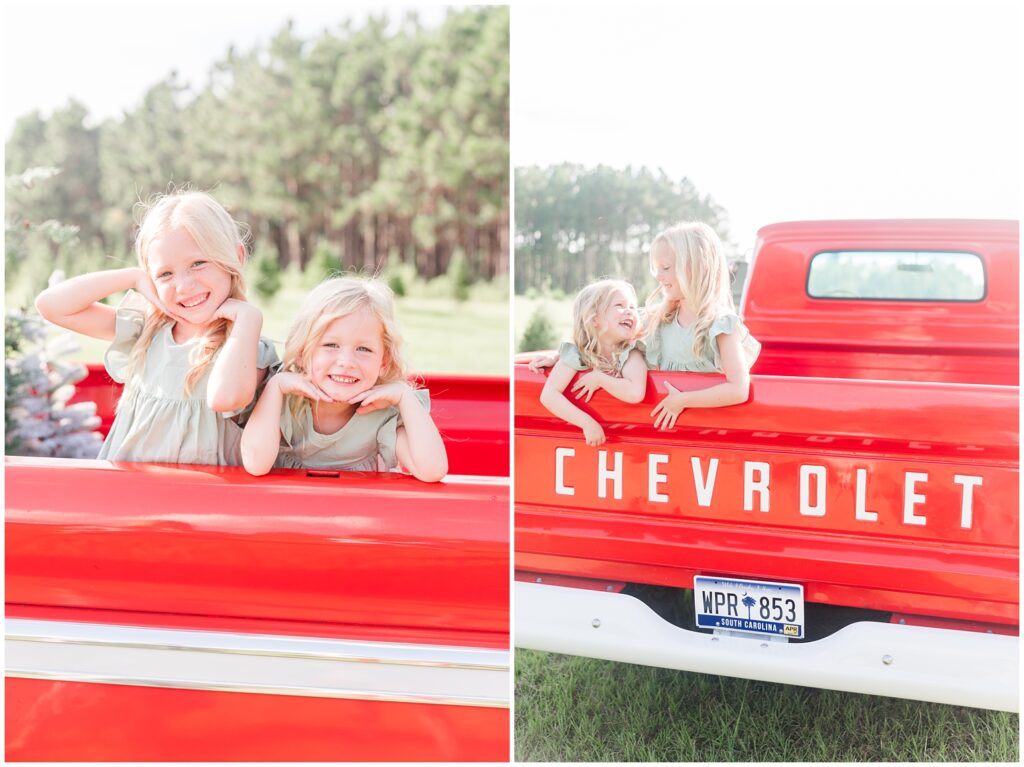 Red Truck Mini Sessions for the holidays 