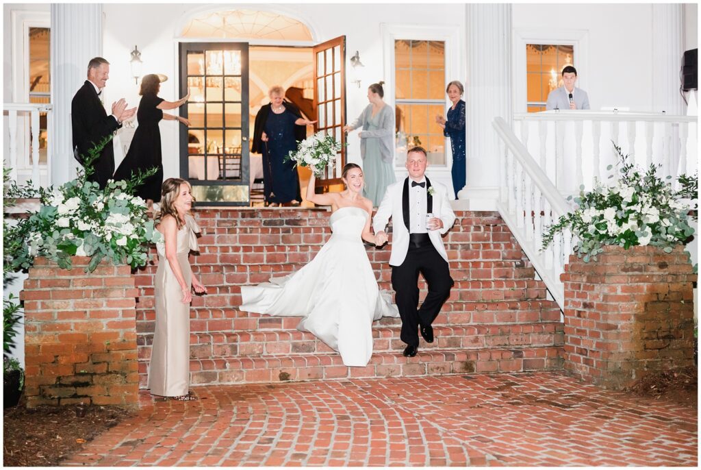 Southern wedding portraits with moss trees at The Heritage Club
